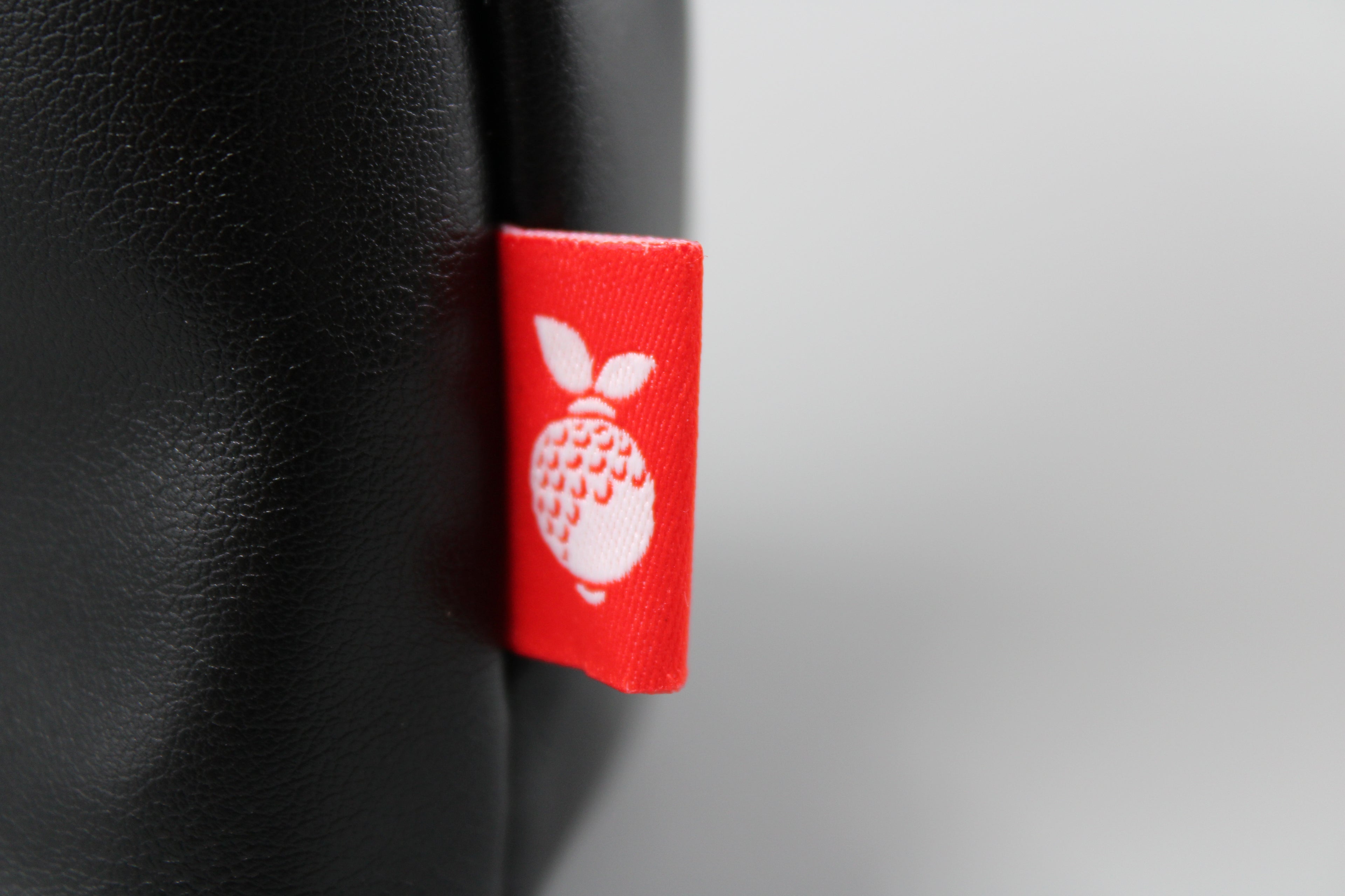 Hybrid Headcover - Black/Red/White